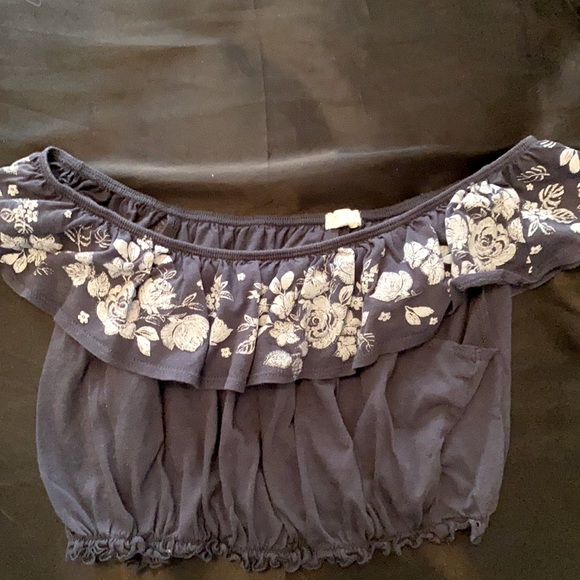 cropped navy blue off the shoulder shirt - Picture 1 of 4